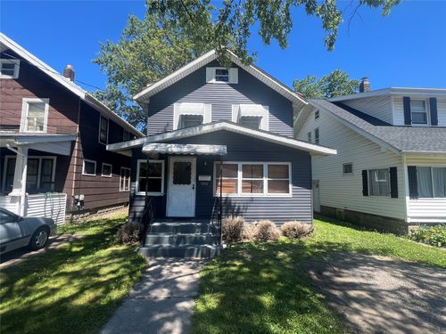 1252 W 11th St, Erie, PA, 16502-1032 | Card Image