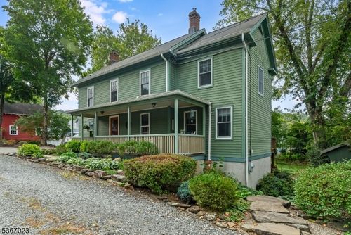 104 Mill St, Califon, NJ, 07830-4343 | Card Image