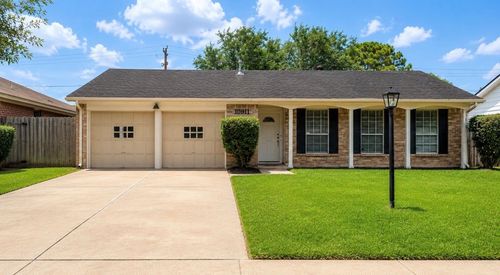 10911 Sageleaf Ln, Houston, TX, 77089-3911 | Card Image