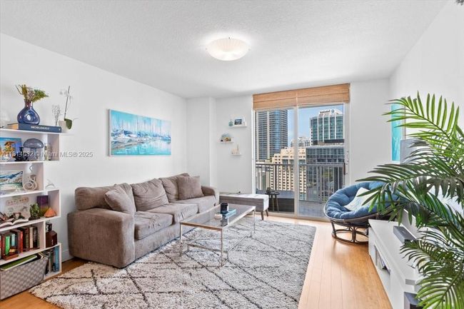 APT-2208 - 1250 S Miami Ave, Condo with 1 bedrooms, 2 bathrooms and null parking in Miami FL | Image 8