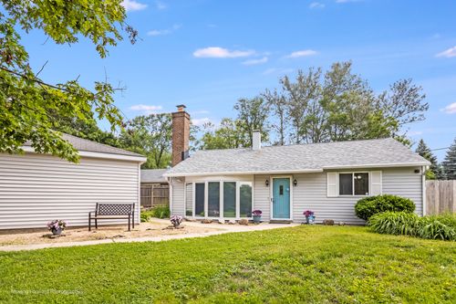 1N559 Newton Ave, Glen Ellyn, IL, 60137-3405 | Card Image