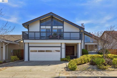 330 Tampa Ct, Foster City, CA, 94404-3539 | Card Image