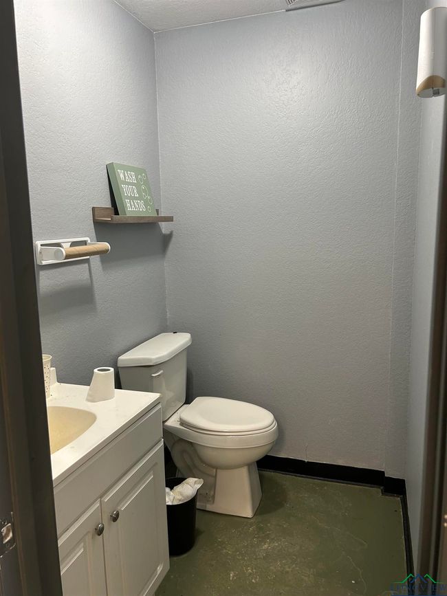5302 Ne Loop, Home with 0 bedrooms, 0 bathrooms and null parking in Carthage TX | Image 19