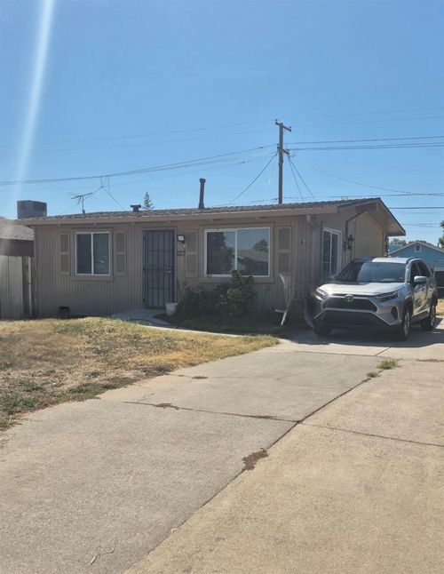 3825 Belden St, Sacramento, CA, 95838-3504 | Card Image