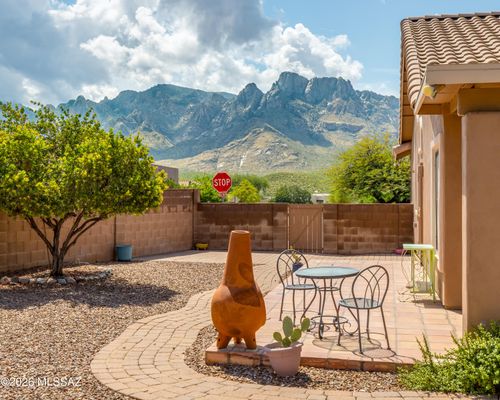 1535 E Ganymede Dr, Oro Valley, AZ, 85737-3431 | Card Image