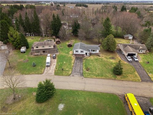 27 Sunset Dr, West Montrose, ON, N0B2V0 | Card Image