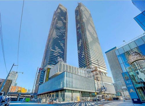 6003-138 Downes St, Toronto, ON, M5E0E4 | Card Image