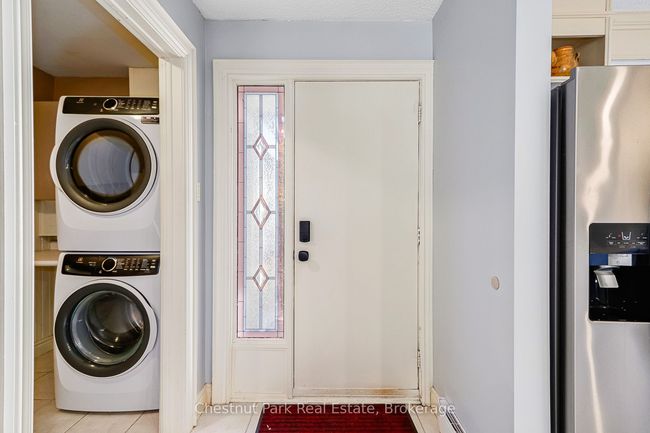 522 Oxbow Cres, Condo with 3 bedrooms, 2 bathrooms and 1 parking in Collingwood ON | Image 5