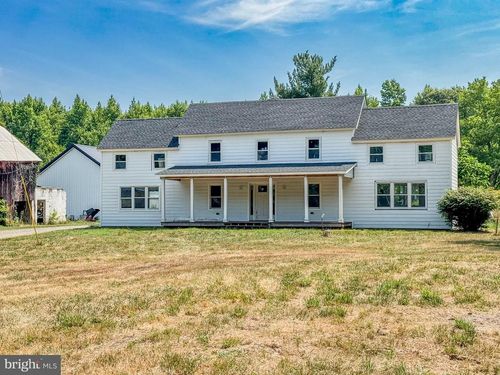 742 Tobacco Rd, CAMDEN WYOMING, DE, 19934-1655 | Card Image
