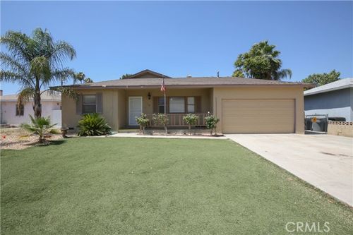 410 Virginia Dr, San Jacinto, CA, 92583 | Card Image