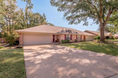 128 Oakview Drive, Nacogdoches, TX, 75965 | Card Image