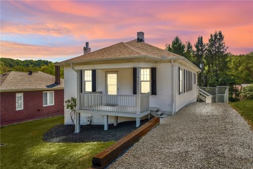 912 Mary St, Langeloth, PA, 15054-1110 | Card Image