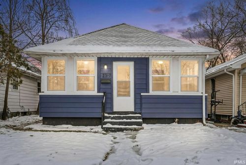 2317 Roger St, South Bend, IN, 46628-2265 | Card Image