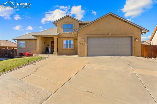 2097 Towhee Ct, Pueblo, CO, 81008-2173 | Card Image