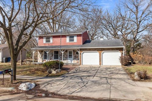 1645 Crestview Drive, OSHKOSH, WI, 54904 | Card Image