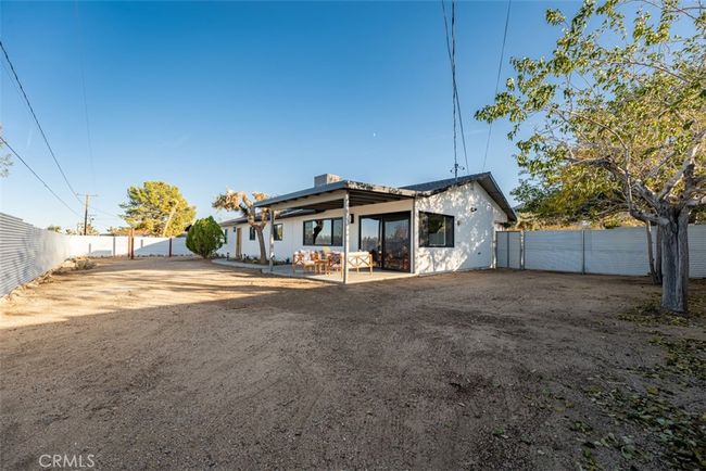 60468 Latham Trl, House other with 3 bedrooms, 2 bathrooms and 2 parking in Joshua Tree CA | Image 38