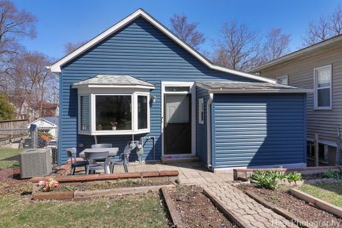 95 Hillside Ct, Fox Lake, IL, 60020-1307 | Card Image
