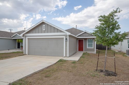 723 Vermilion, San Antonio, TX, 78221-2749 | Card Image