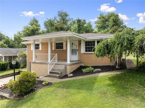 714 Douglas Ave, Wintersville, OH, 43953-4038 | Card Image