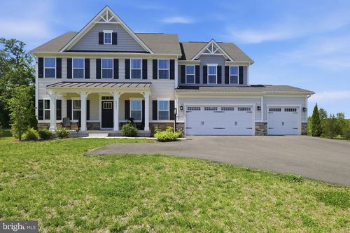 6751 Highlander Ct, Warrenton, VA, 20187-2623 | Card Image