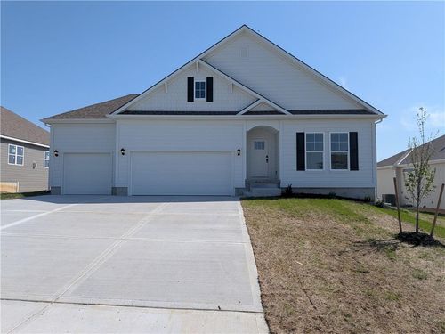 20771 W 188th St, Spring Hill, KS, 66083-6114 | Card Image