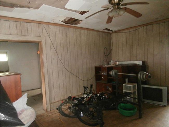 428 Augusta Ave, House other with 6 bedrooms, 2 bathrooms and null parking in Port Arthur TX | Image 5