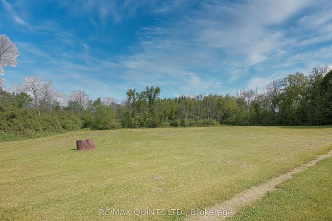 548 Lorna Lane, House other with 5 bedrooms, 5 bathrooms and 5 parking in Greater Napanee ON | Image 49
