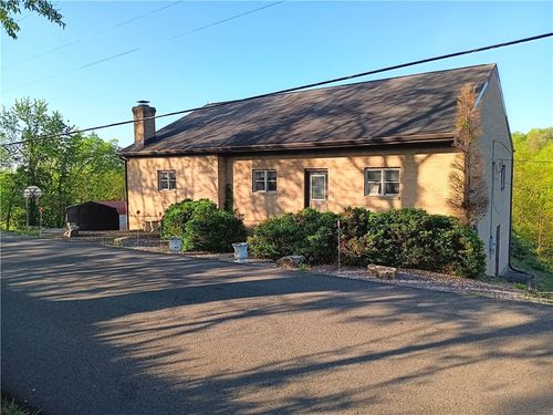 3723 Kelly Hollow Rd, Monongahela, PA, 15063-4516 | Card Image