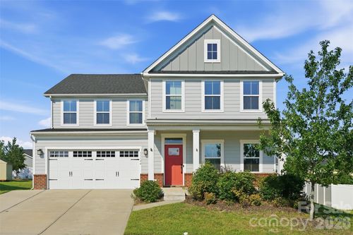 11124 Vanguard Pkwy, Huntersville, NC, 28078-0130 | Card Image