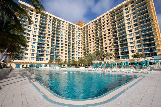 PH17 - 2501 S Ocean Dr, Condo with 1 bedrooms, 1 bathrooms and null parking in Hollywood FL | Image 47