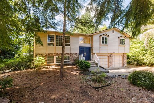 5340 Wayne Pl Se, Port Orchard, WA, 98367-9031 | Card Image