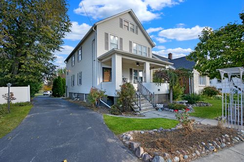 325 W Green St, Bensenville, IL, 60106-2450 | Card Image