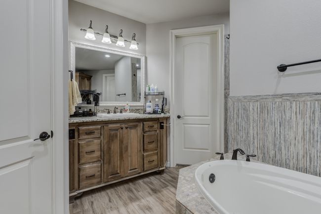 4202 126 Th St, House other with 4 bedrooms, 4 bathrooms and null parking in Lubbock TX | Image 53