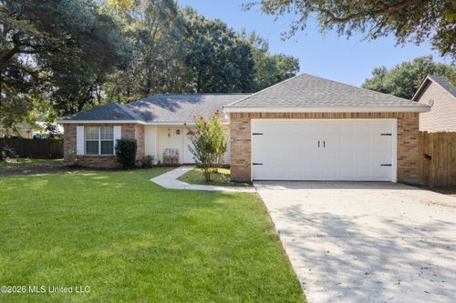 6324 Anela Dr, Diamondhead, MS, 39525-3915 | Card Image