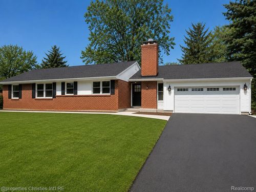 6881 W Dartmoor Rd, West Bloomfield, MI, 48322-4322 | Card Image