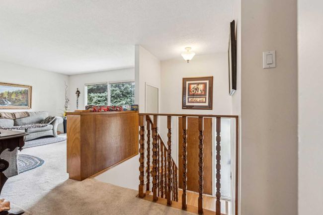 201 11 Ave Sw, House other with 4 bedrooms, 2 bathrooms and 4 parking in High River AB | Image 5