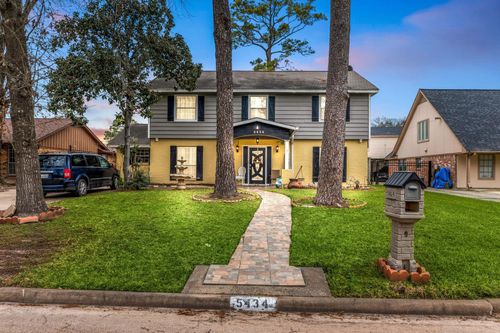 5434 Sheraton Oaks Dr, Houston, TX, 77091-1302 | Card Image
