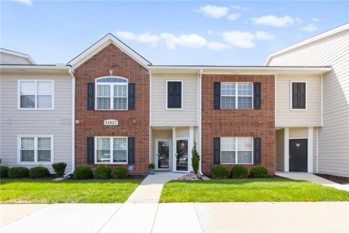 g-11617G Tomahawk Creek Pkwy, Leawood, KS, 66211-2636 | Card Image