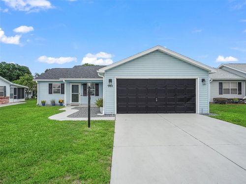 962 Chula Ct, LADY LAKE, FL, 32159-3026 | Card Image