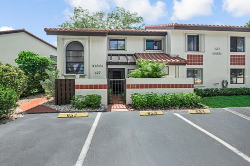 101-10851 Palm Lake Ave, Boynton Beach, FL, 33437-2245 | Card Image