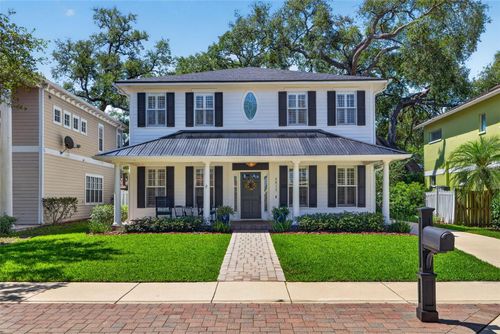 2812 W Paxton Avenue, TAMPA, FL, 33611 | Card Image