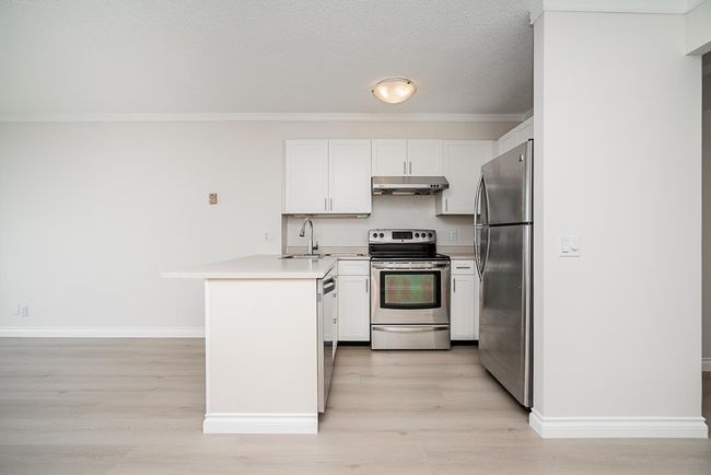 2603 - 3970 Carrigan Court, Condo with 2 bedrooms, 2 bathrooms and 1 parking in Burnaby BC | Image 7