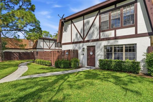 c-152 Weybridge Cir, Royal Palm Beach, FL, 33411-1511 | Card Image
