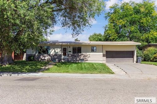 1837 Gallup St, Idaho Falls, ID, 83404-5606 | Card Image