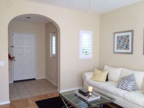 122 Reunion, Irvine, CA, 92603-4253 | Card Image