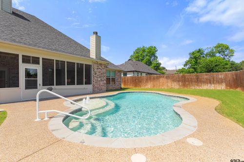 105 Nathan Dr, Chandler, TX, 75758-8870 | Card Image