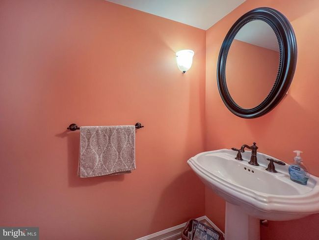 576 Trappe Ln, House other with 4 bedrooms, 3 bathrooms and null parking in LANGHORNE PA | Image 44