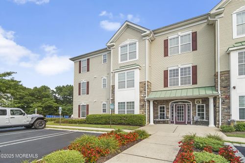 3519-41 Azalea Dr, Old Bridge, NJ, 08857-4408 | Card Image