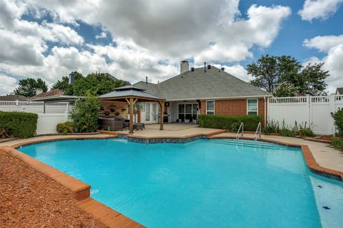 1213 Wedgecrest Ln, Garland, TX, 75040-3289 | Card Image