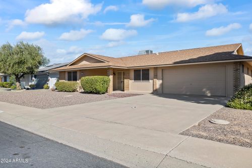 10521 W Prairie Hills Cir, Sun City, AZ, 85351-2248 | Card Image